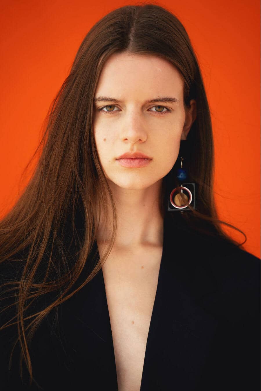 KATE VANIKOVA - Crystal Model Management