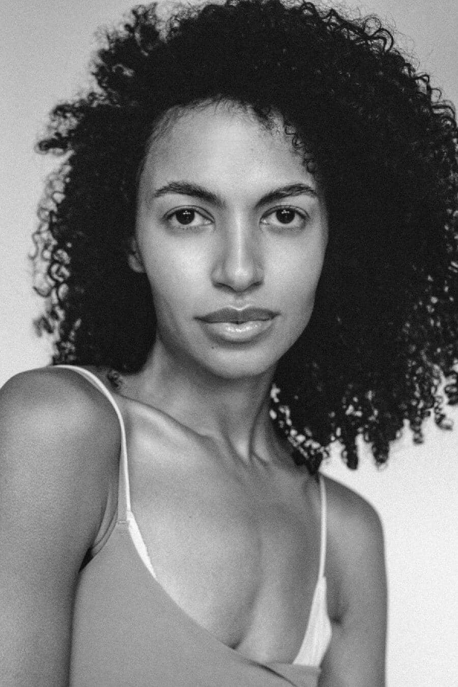 KAMILA IROBI - Crystal Model Management