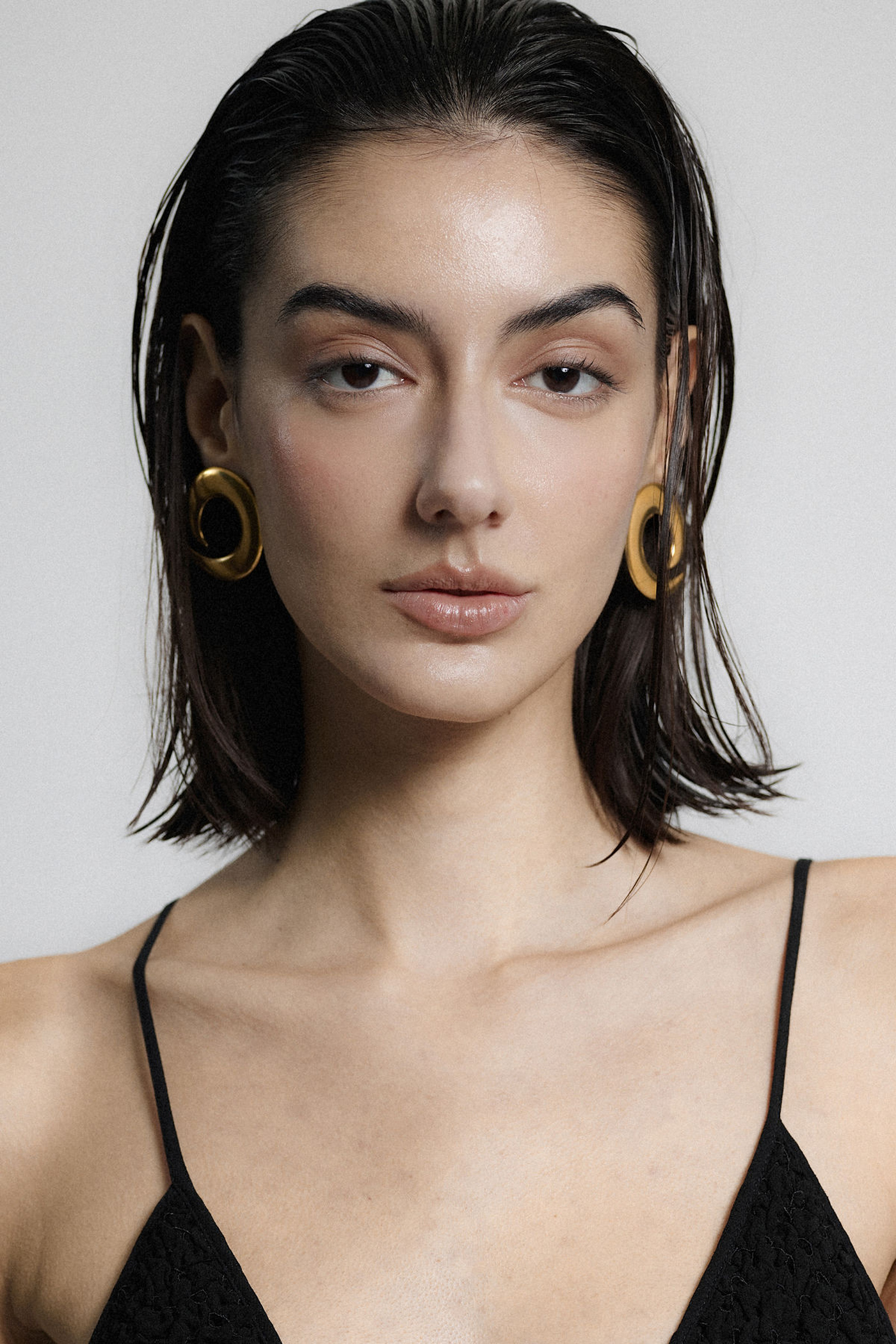 ALESSANDRA BELDA - Crystal Model Management