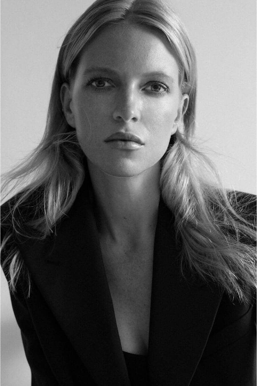 JESSICA SJOO - Crystal Model Management