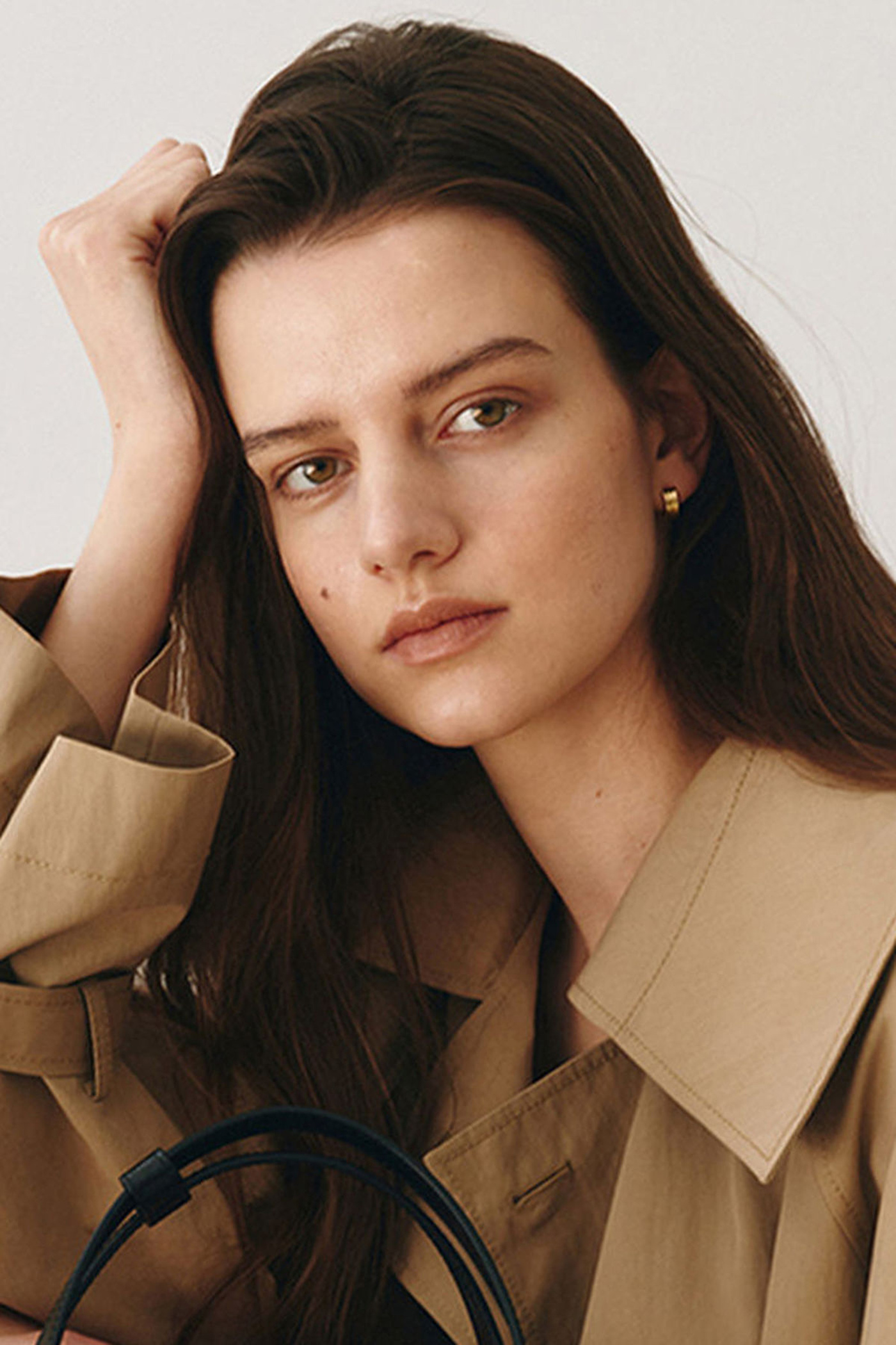 KATE VANIKOVA - Crystal Model Management