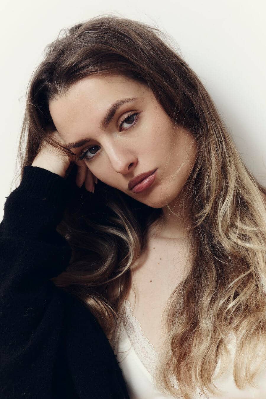 KALTRINA MEHMETI - Crystal Model Management